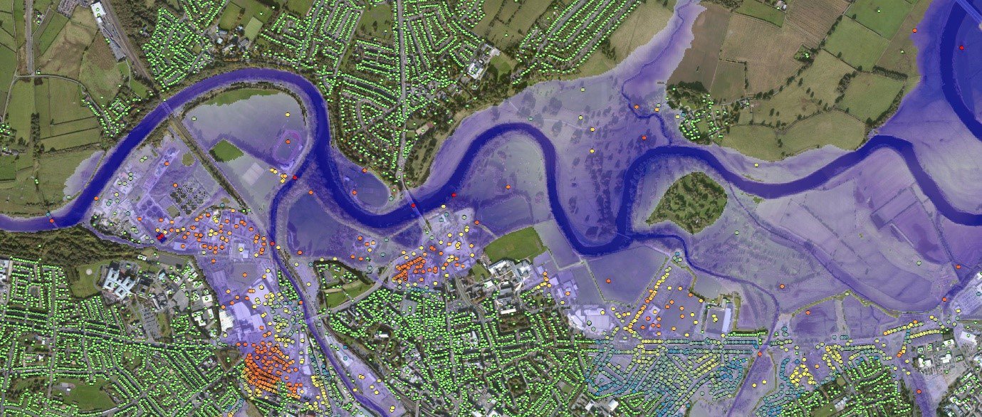 High resolution UK FloodMap data shown in blue overlaid with the FloodScore™ property risk database for Carlisle via Ambiental Risk Analytics - small